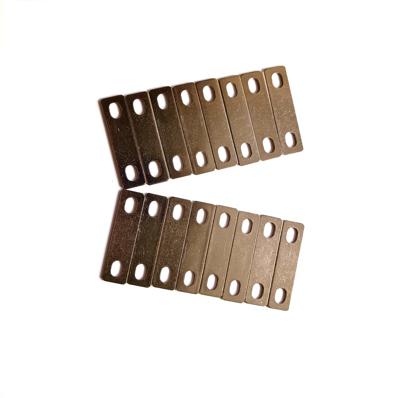 16 個バスバーコネクタ銅ニッケルメッキ LiFepo 40 - Bus Bar Copper のレビューと価格